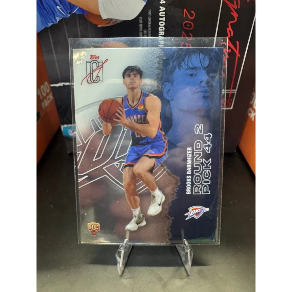 Topps 2025/26 SC Basketball #137 Brooks Barnhizer, Oklahoma City Thunder RC